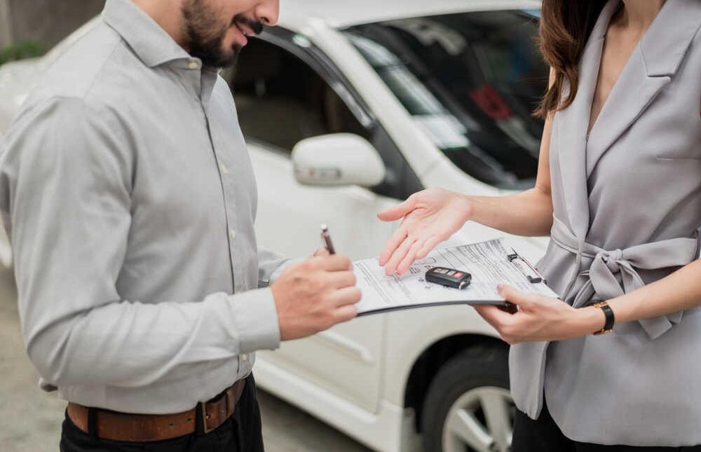 ¿Cuántos partes puedo dar al año del seguro de coche?